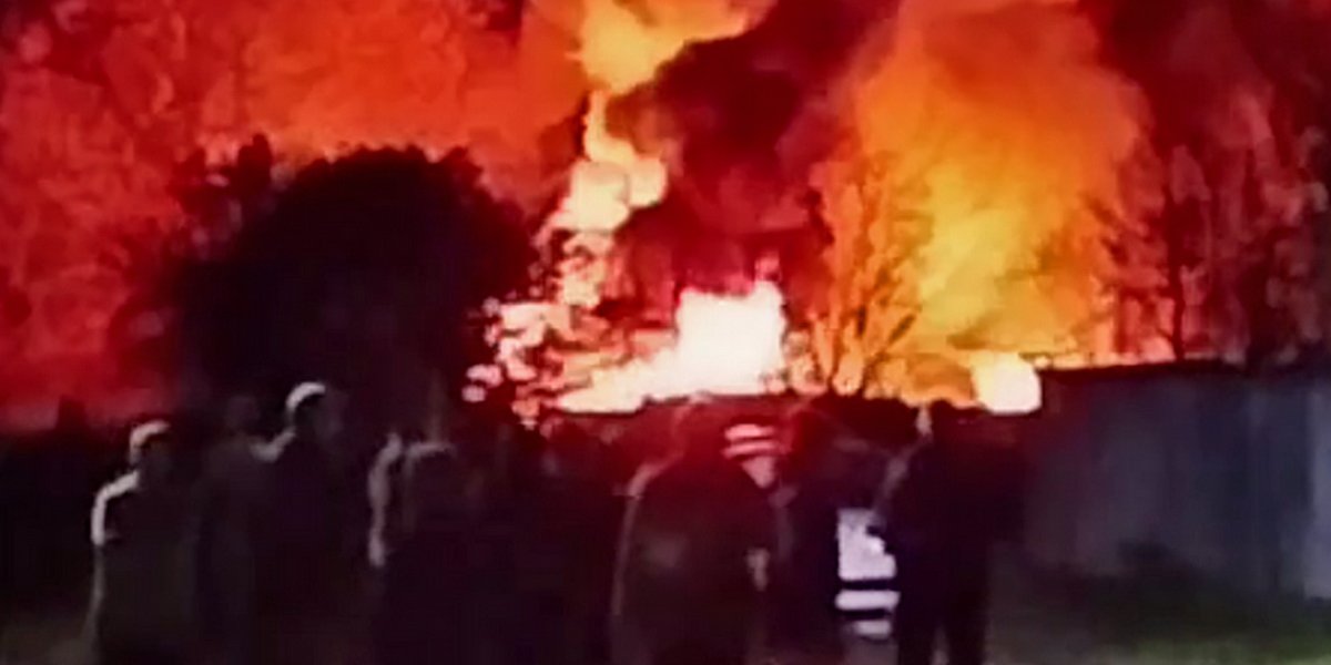 Катастрофа Ту-95 в Амурской области попала на видео: шесть членов экипажа погибли, один выжил (ВИДЕО) Катастрофа Ту-95 в Амурской области попала на видео: шесть членов экипажа погибли, один выжил (ВИДЕО)