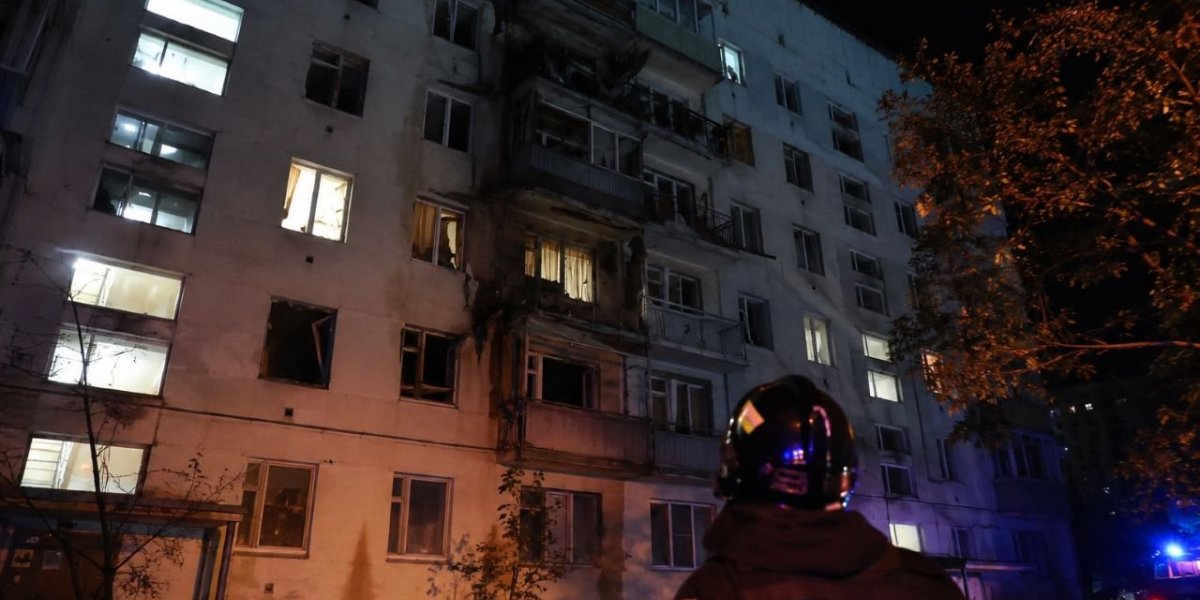 Павловский Посад атаковали БПЛА 3 сентября 2026: взрывы, поврежден жилой дом — последние новости Павловский Посад атаковали БПЛА 3 сентября 2026: взрывы, поврежден жилой дом — последние новости