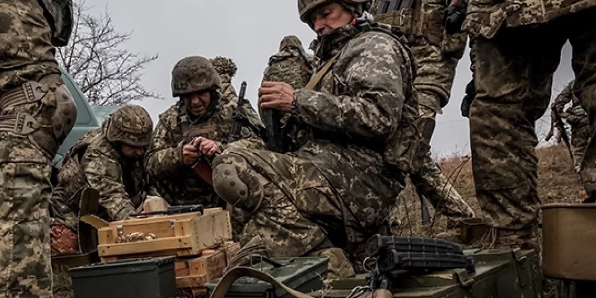 СМИ: генерал ВСУ Богомолов попал в окружение под Харьковом СМИ: генерал ВСУ Богомолов попал в окружение под Харьковом