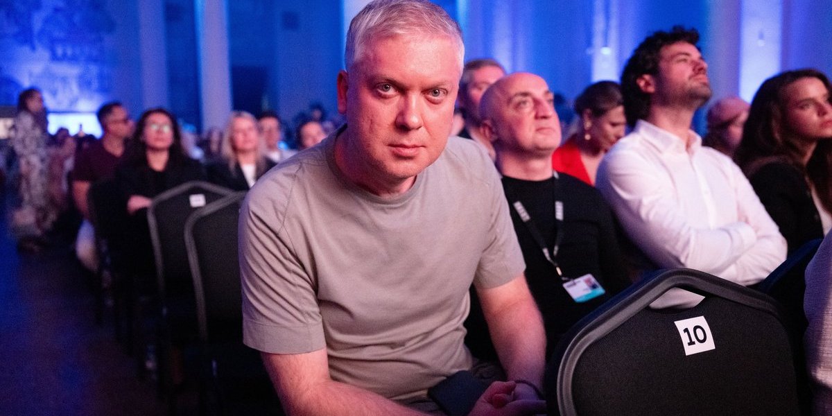 Светлаков ответил на слухи о тяжелой болезни: &laquo;Раз в год сдаю все анализы&raquo; &mdash; юморист объяснил поездки в детокс-клинику