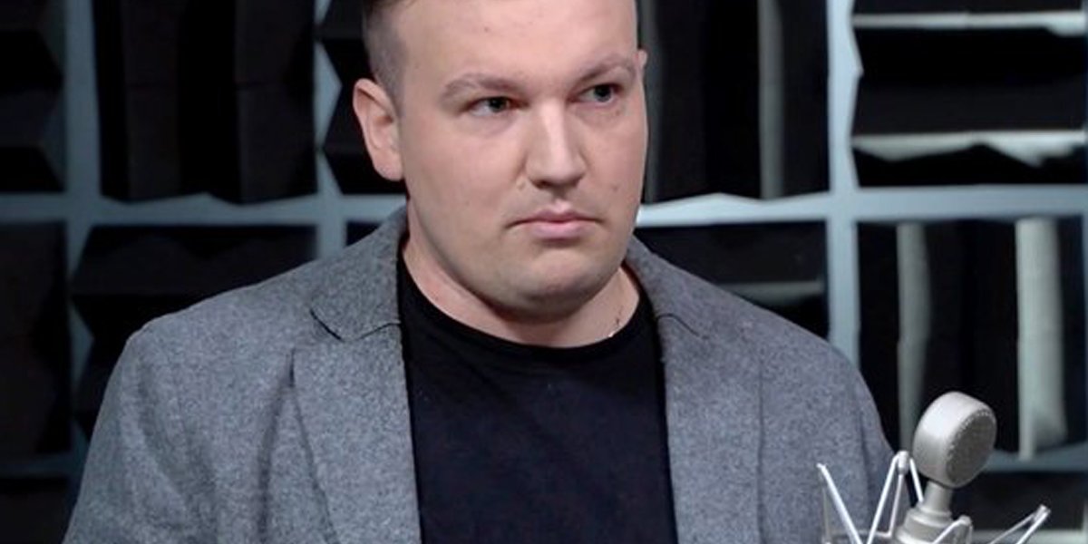 Основателя ТГ-канала «Рыбарь» Михаила Звинчука задержали в Черногории вместе с женой Основателя ТГ-канала «Рыбарь» Михаила Звинчука задержали в Черногории вместе с женой