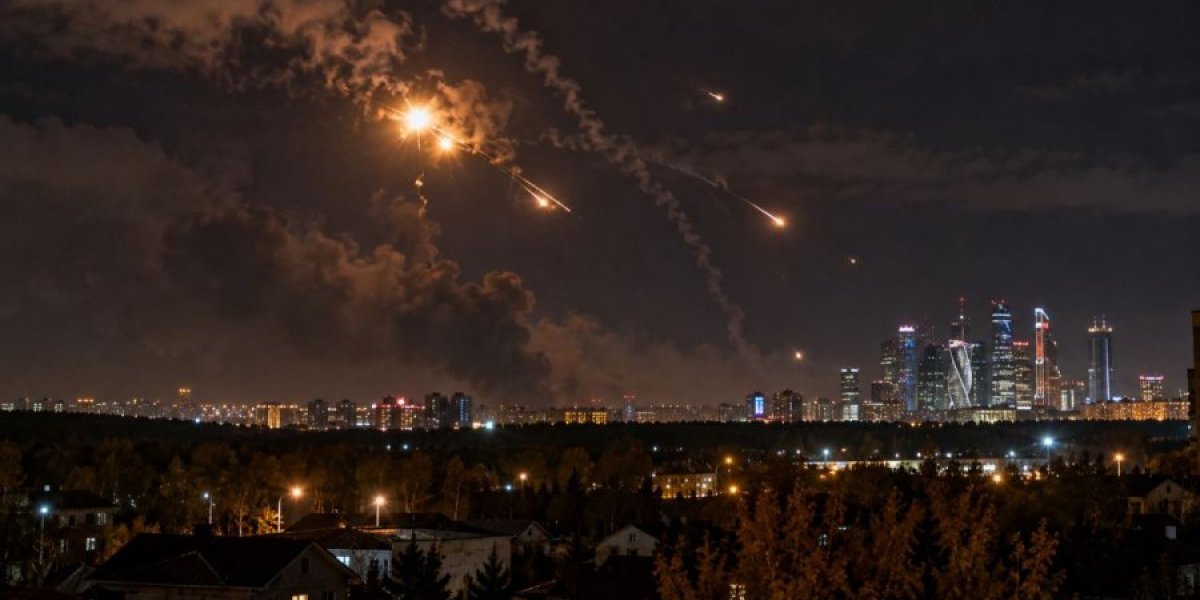Взрывы в Пензе сегодня, 10.10.2026: атака БПЛА на Пензенскую область в ночь на субботу — сбит беспилотник, последствия Взрывы в Пензе сегодня, 10.10.2026: атака БПЛА на Пензенскую область в ночь на субботу — сбит беспилотник, последствия