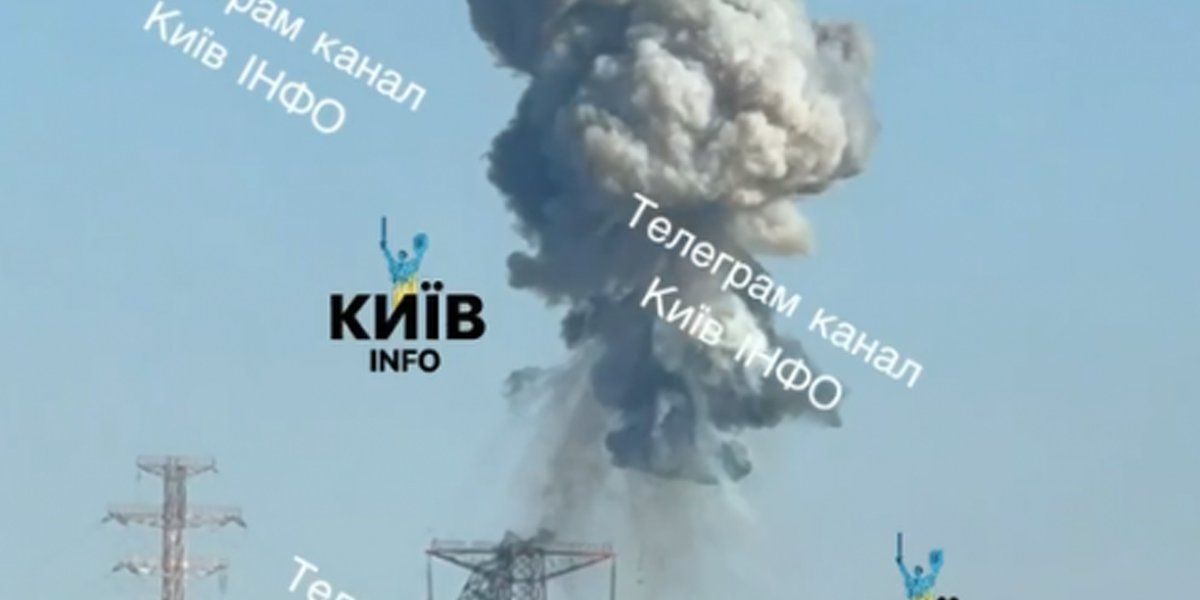 «Прощай, украинская энергосистема»: в Киеве заявили о новом оружии российских БПЛА — появилось видео удара по ЛЭП (ВИДЕО) «Прощай, украинская энергосистема»: в Киеве заявили о новом оружии российских БПЛА — появилось видео удара по ЛЭП (ВИДЕО)