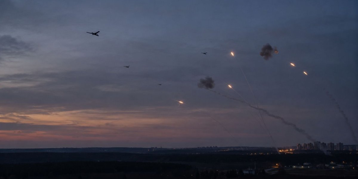 Атака БПЛА на Москву и Подмосковье 22 октября 2026: 630 дронов, 163 сбиты, раненые в Вороново, взрывы в Серпухове